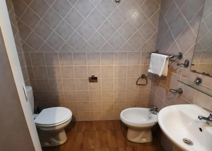 Center 2*