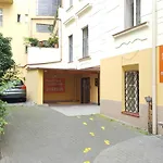 Center 2*